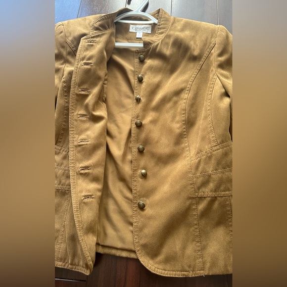 Women Jacket (Suede) - Picture 3 of 7